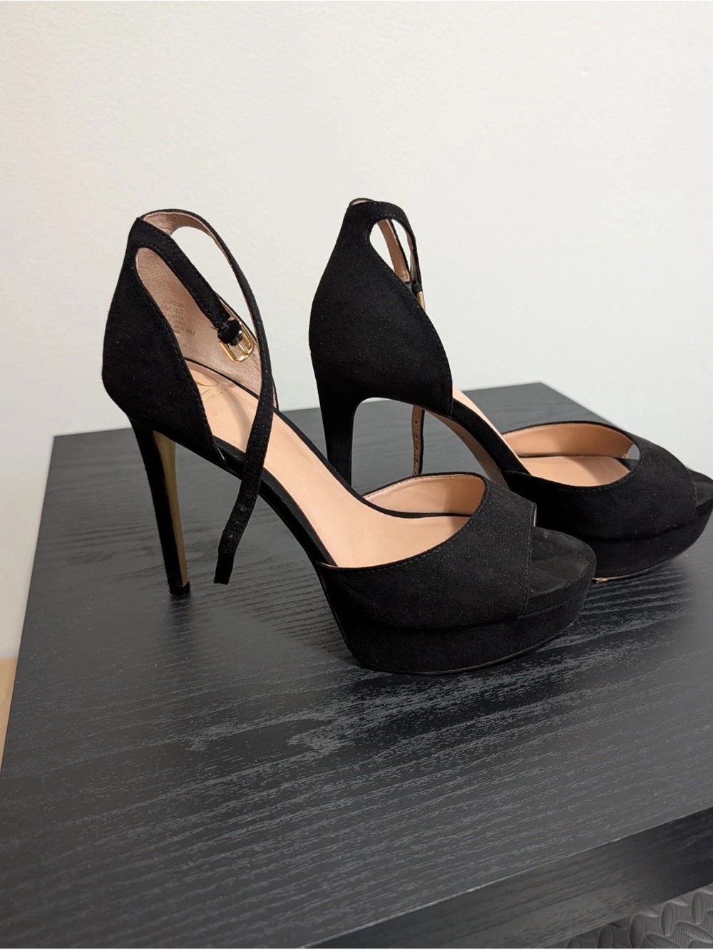 JLO Jennifer Lopez Black Suede Crisscross Platform Heels